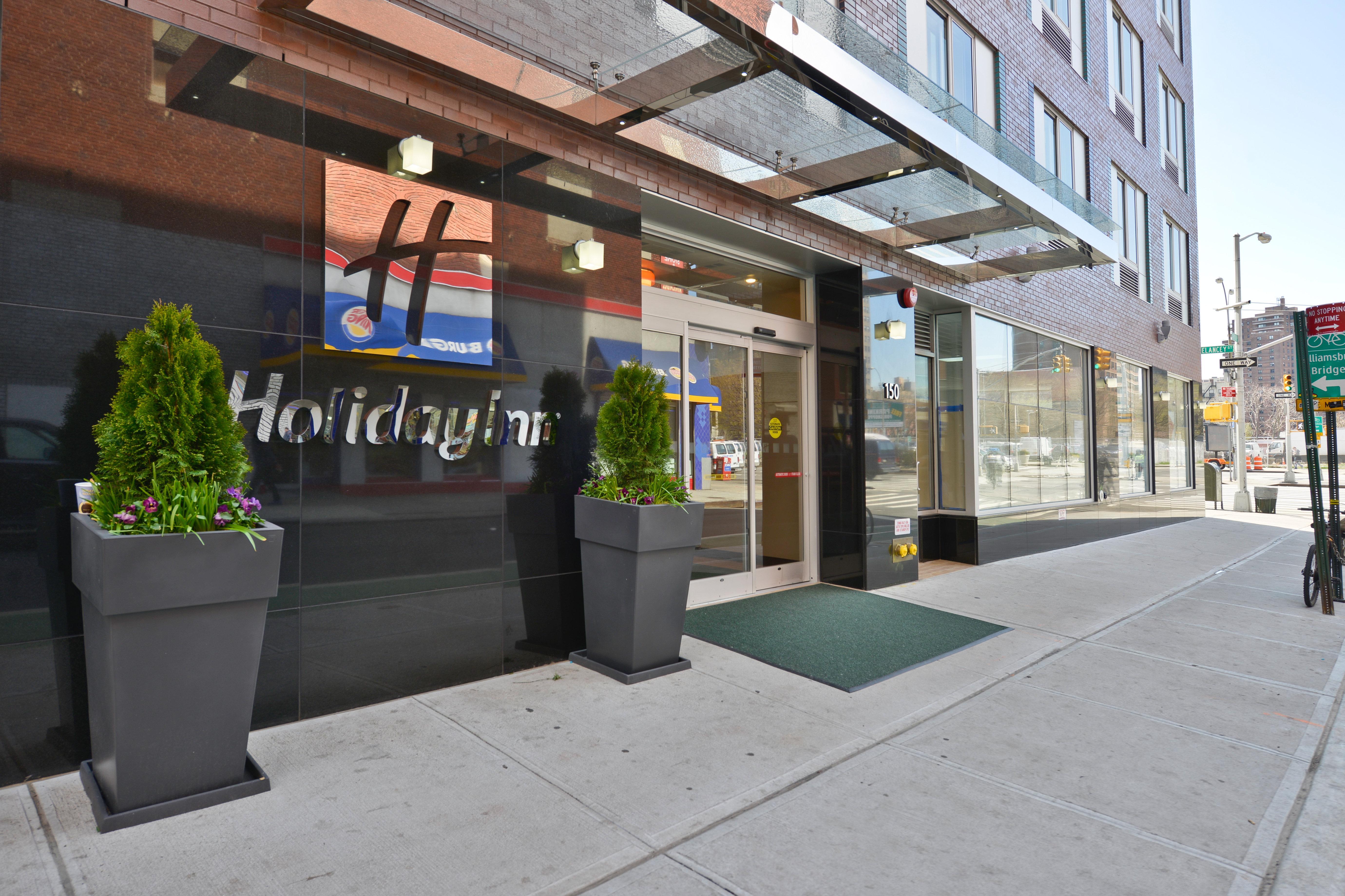 Holiday Inn Lower East Side By Ihg New York Extérieur photo