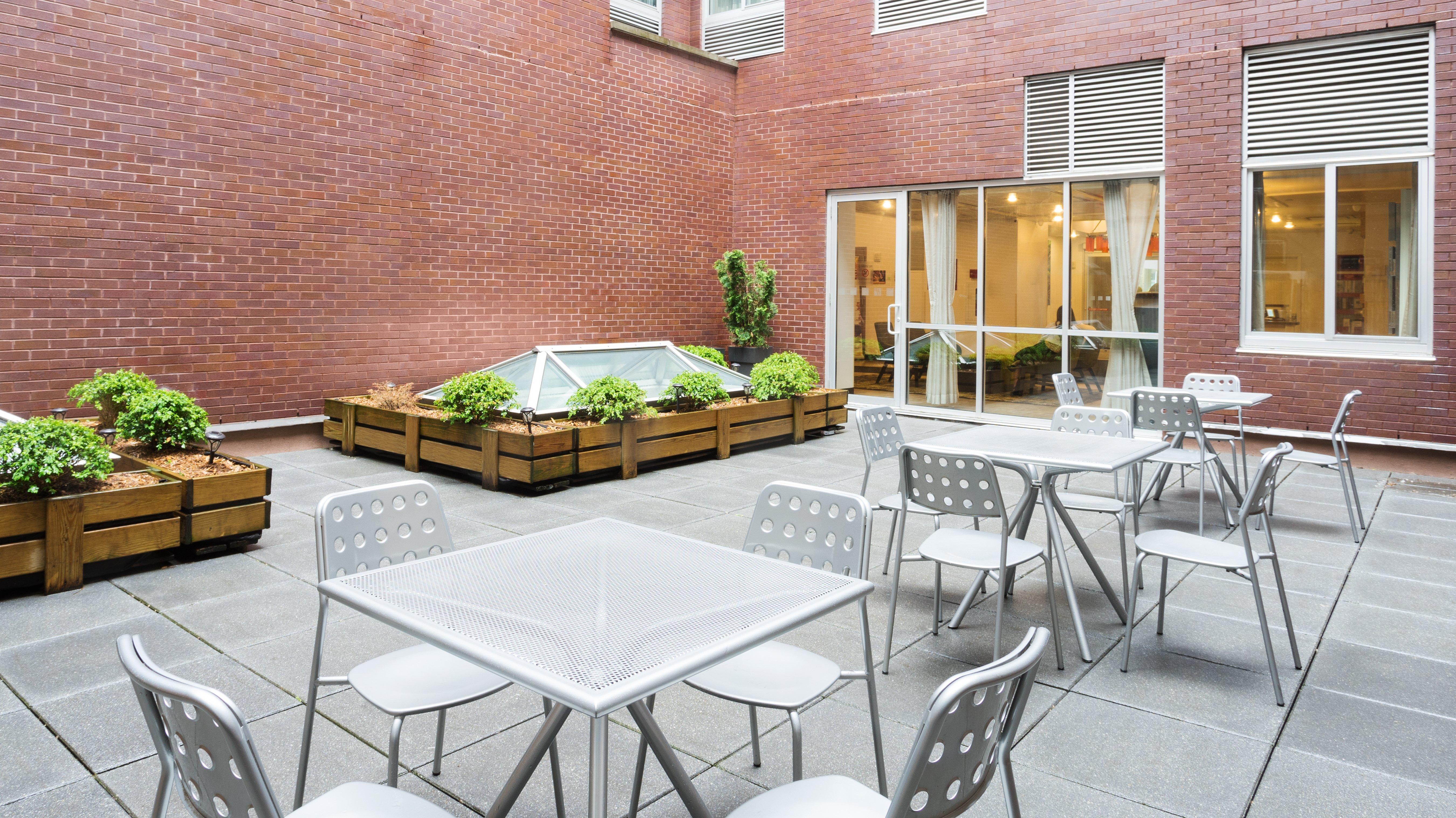 Holiday Inn Lower East Side By Ihg New York Extérieur photo